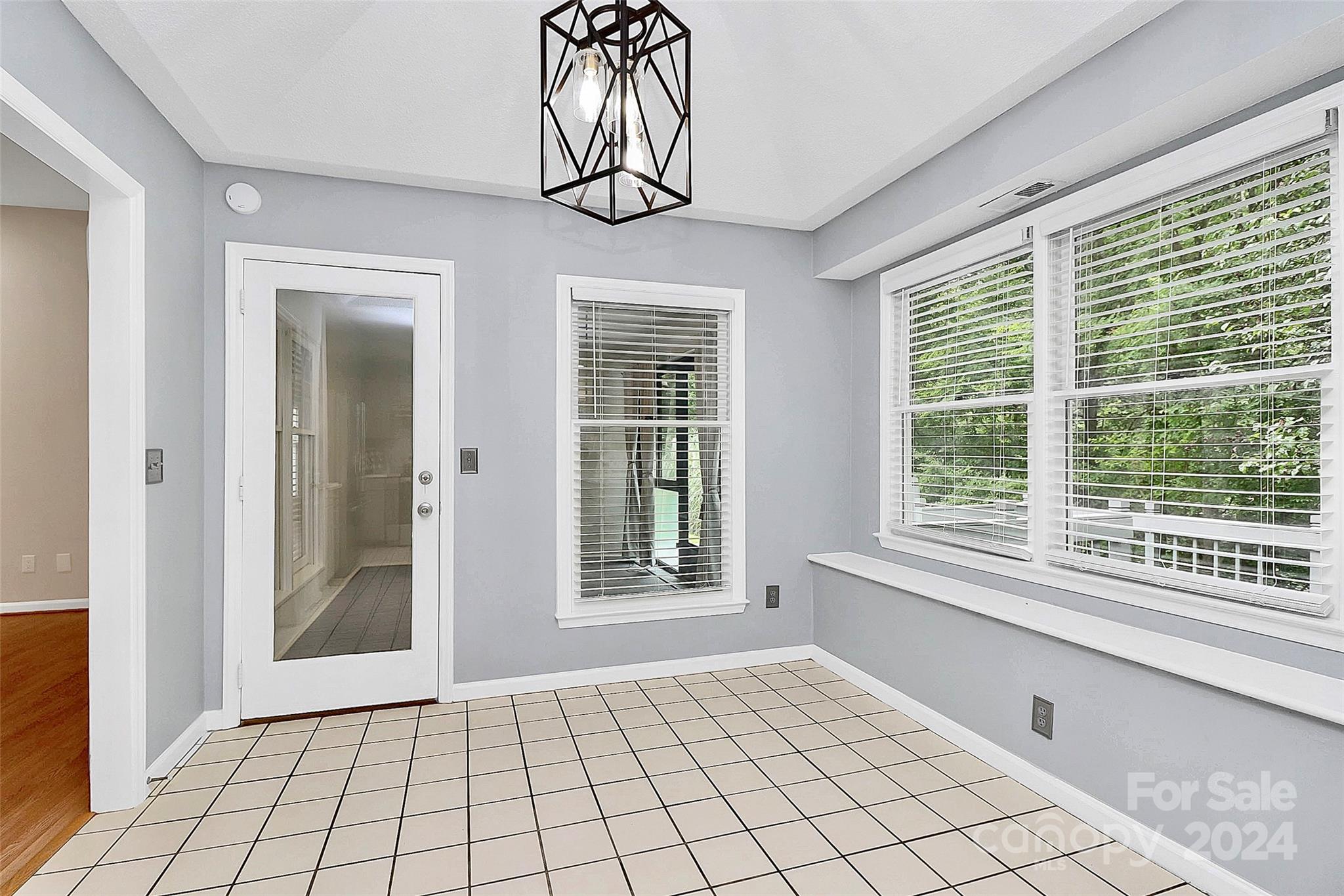 Tega Cay - Residential
