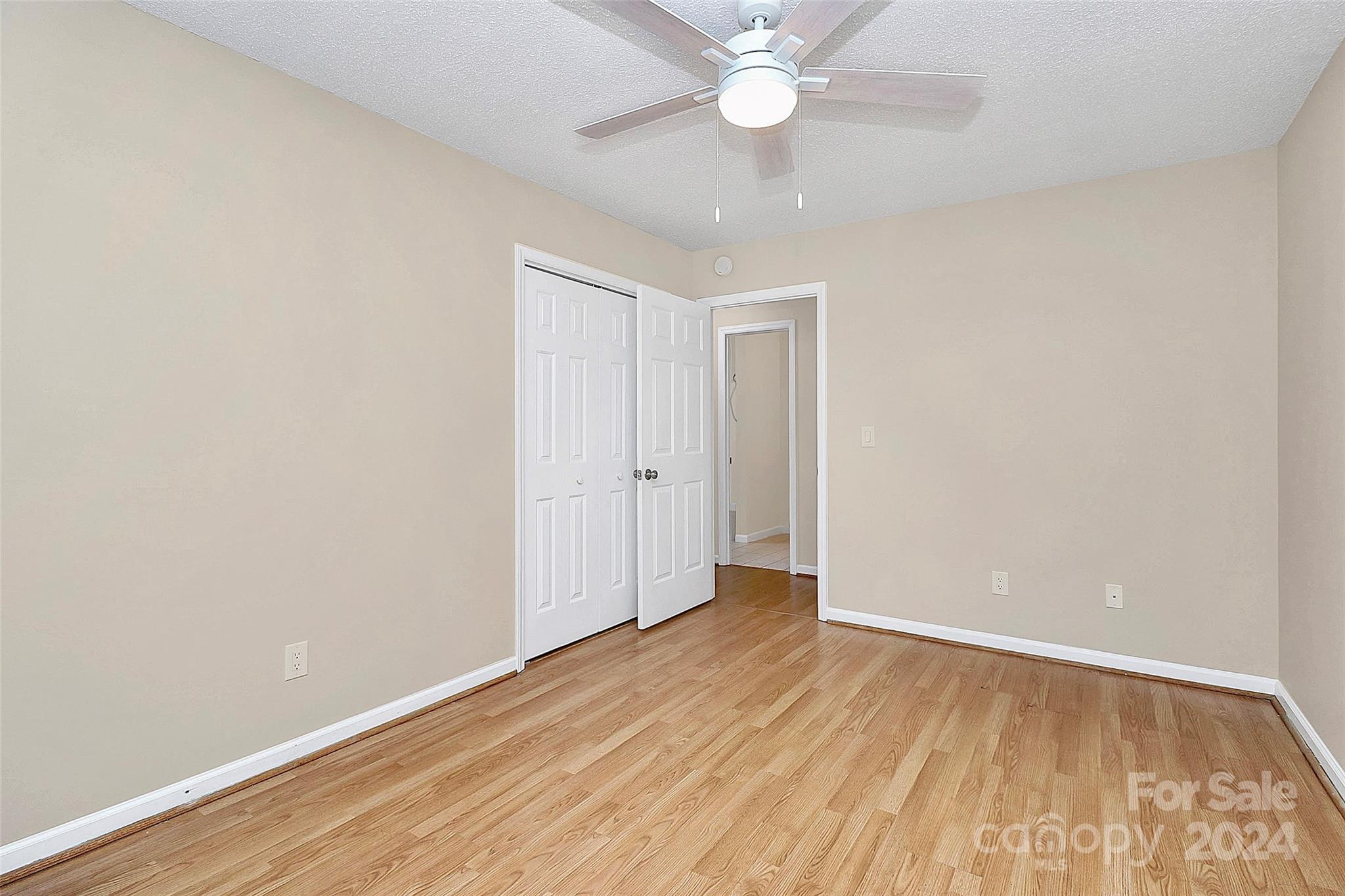 Tega Cay - Residential