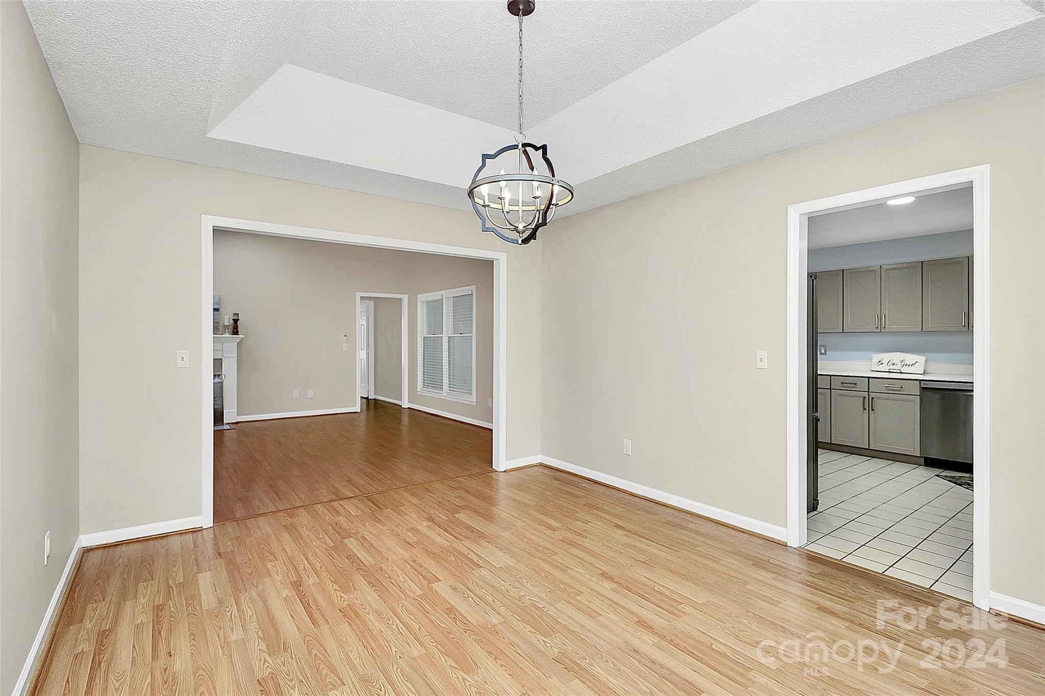 Tega Cay - Residential