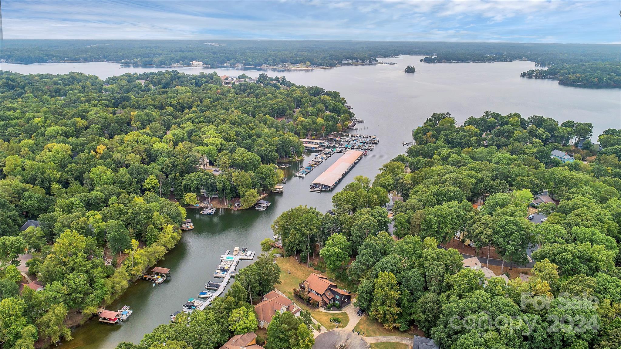 Tega Cay - Residential