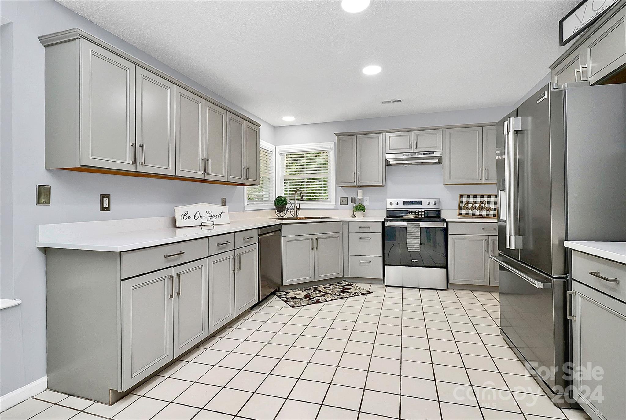 Tega Cay - Residential