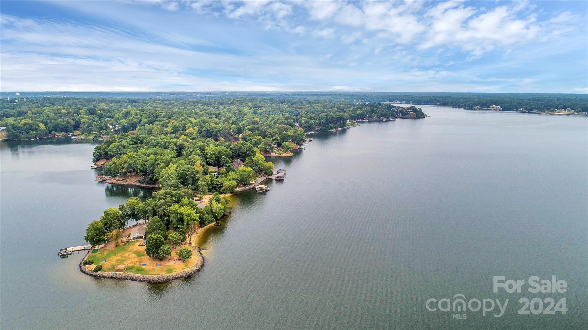 Tega Cay - Residential