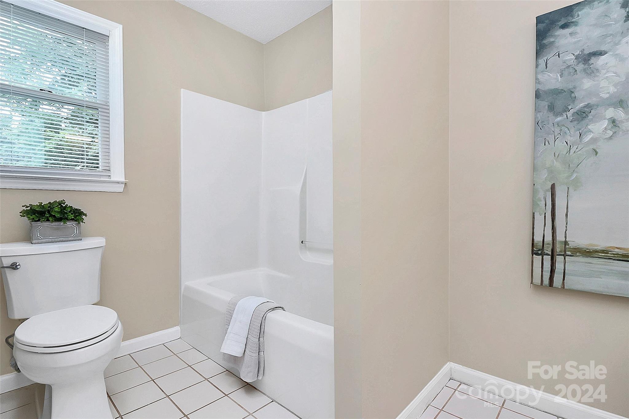 Tega Cay - Residential
