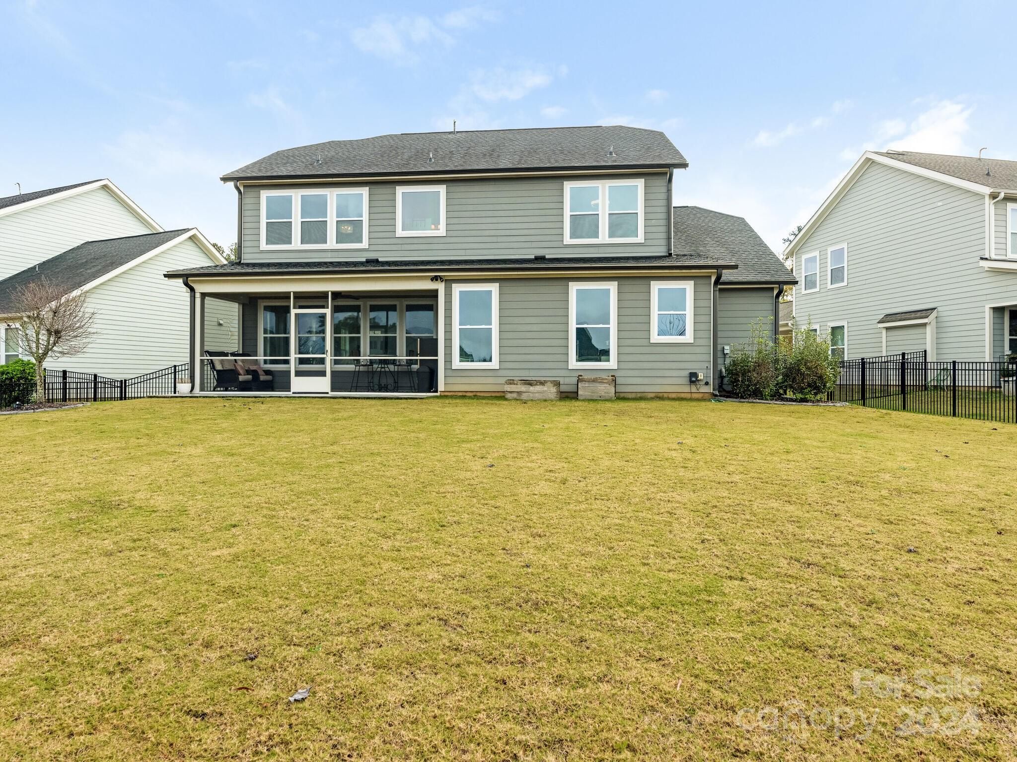 Paddlers Cove - Residential