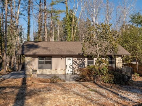 A home in Hendersonville