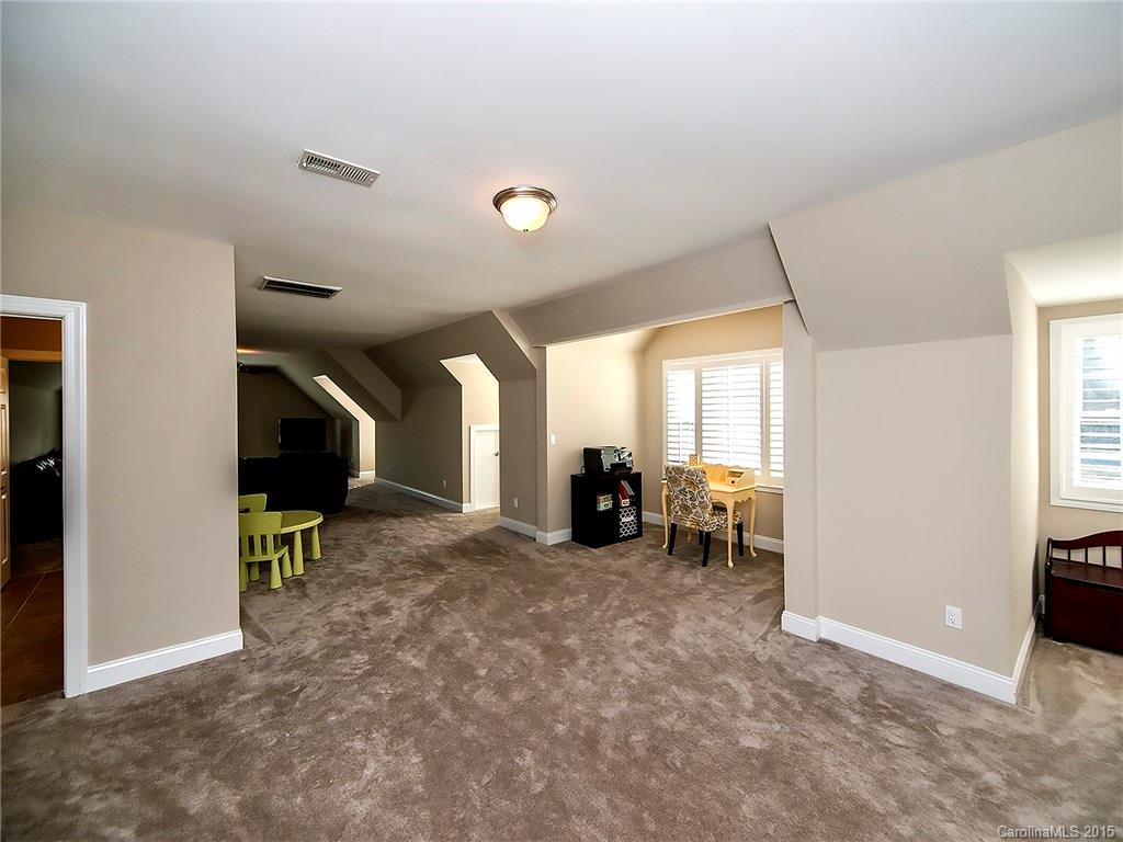 Liberty Hill Pointe - Residential