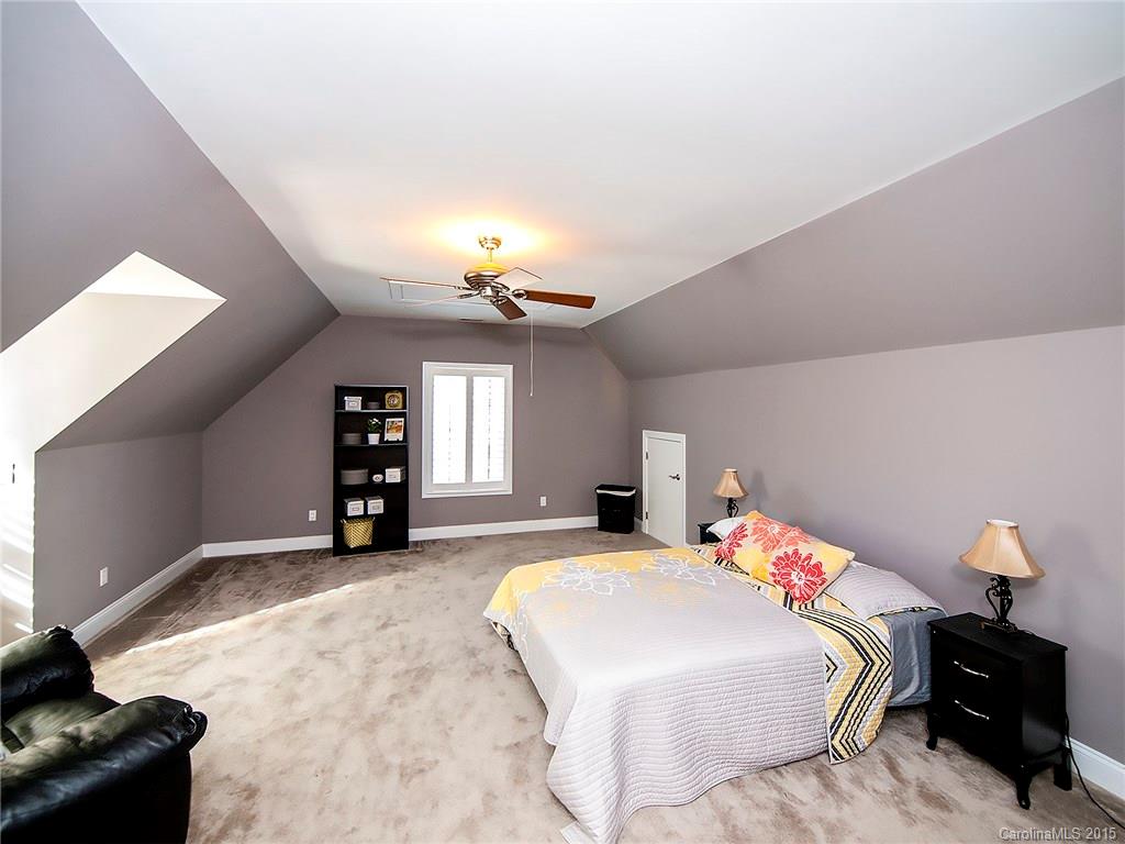 Liberty Hill Pointe - Residential