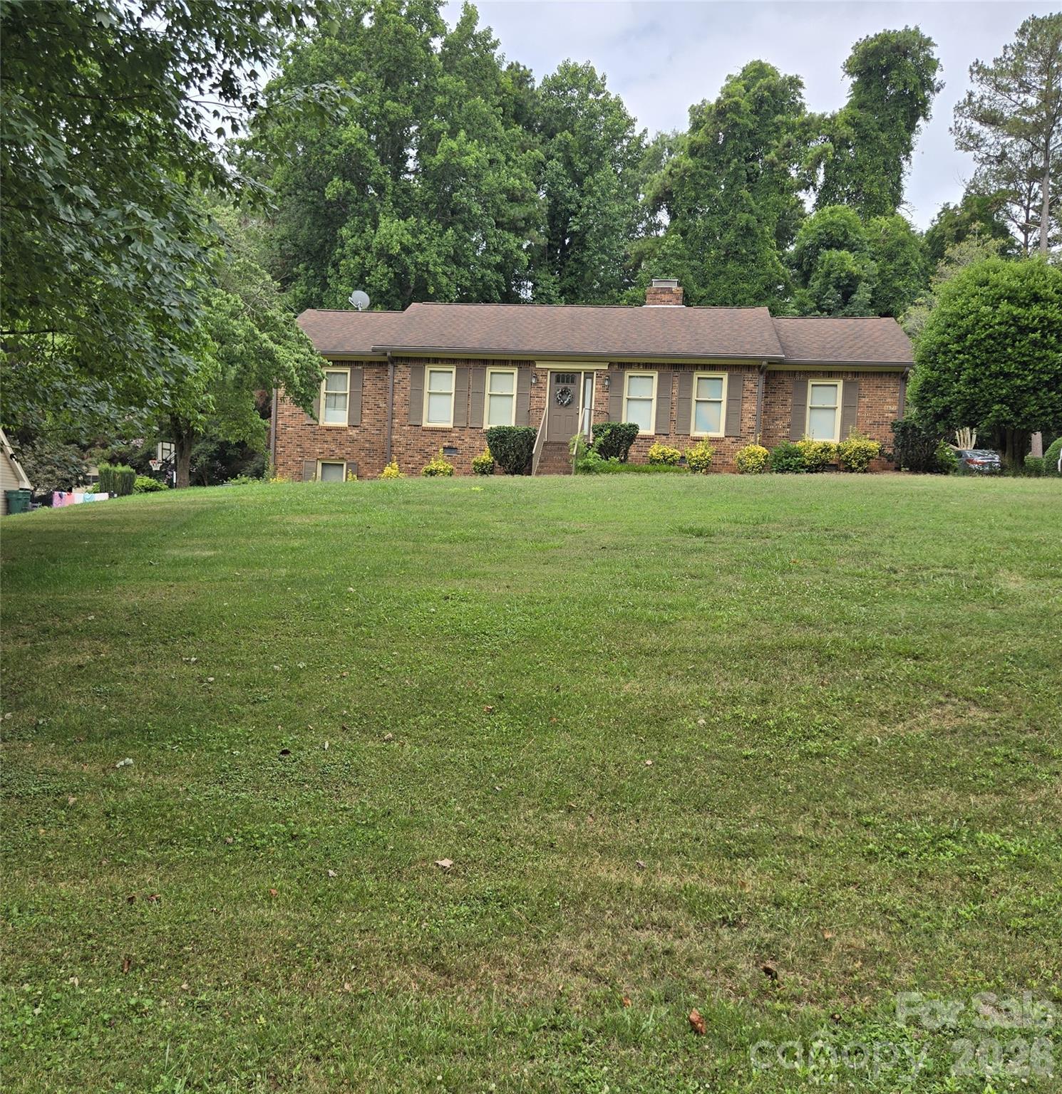 1671 Kensington Circle, Newton, NC, 28658