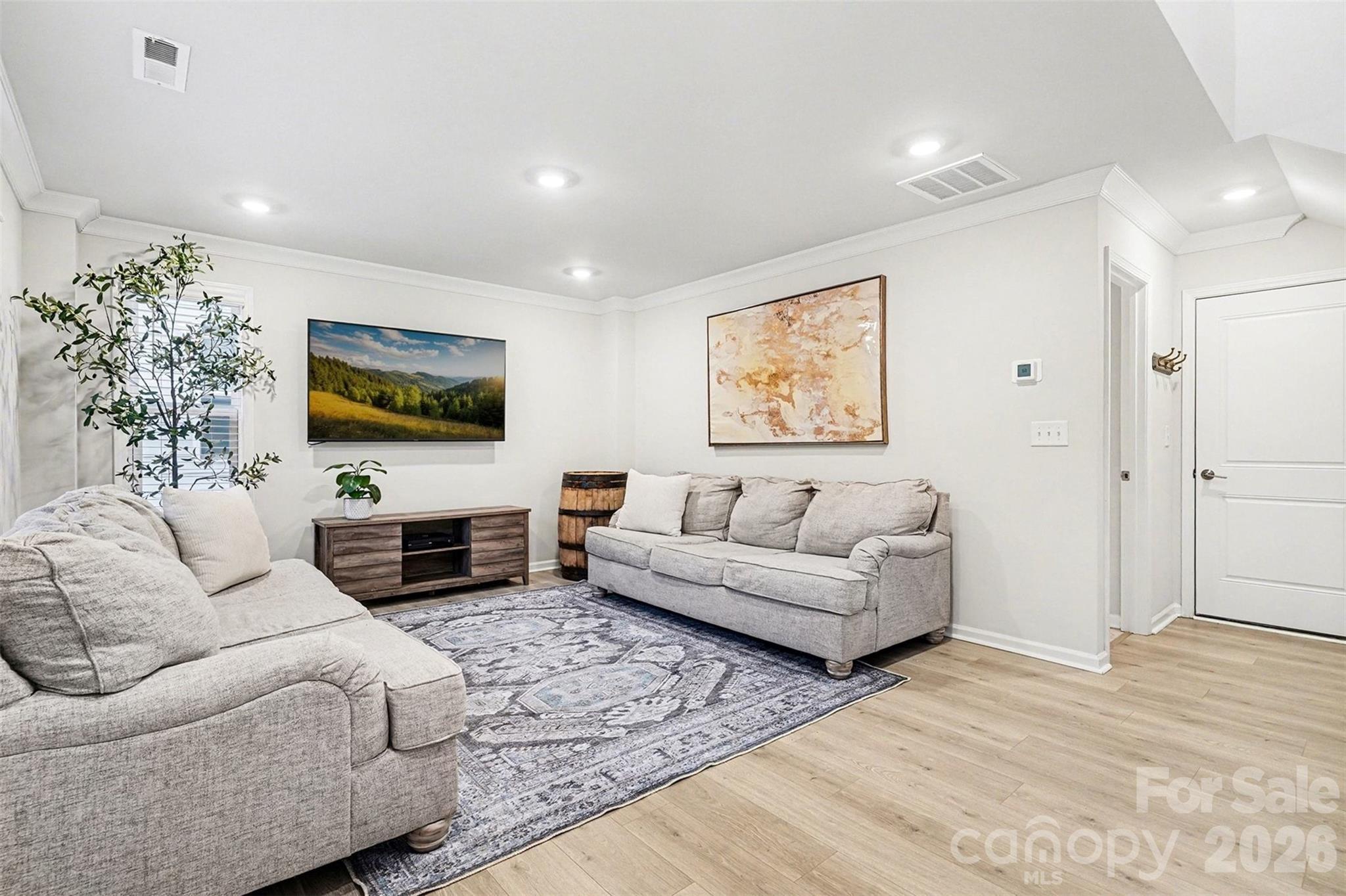 Hudson Oaks Townhomes - Residential