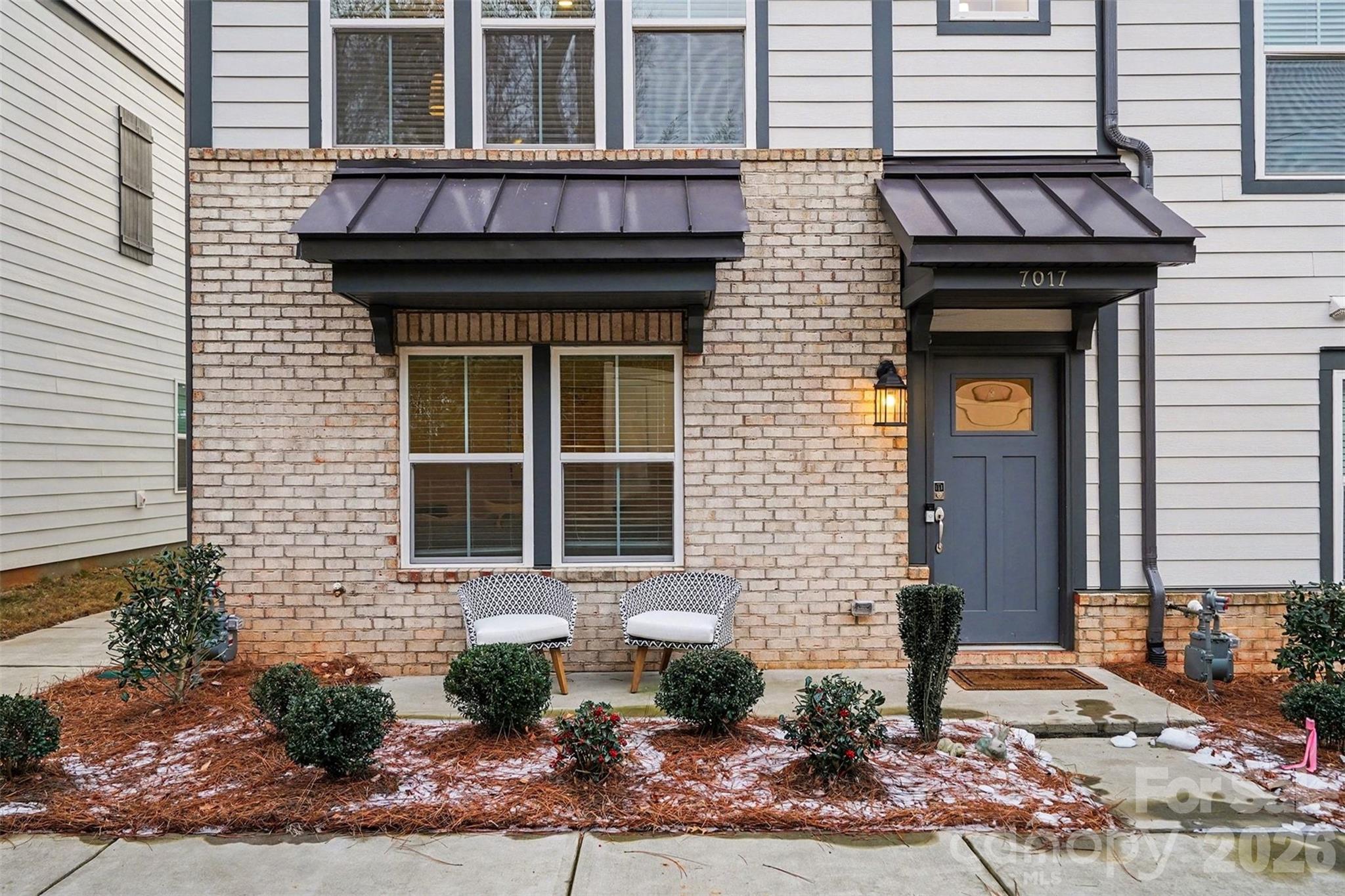 Hudson Oaks Townhomes - Residential