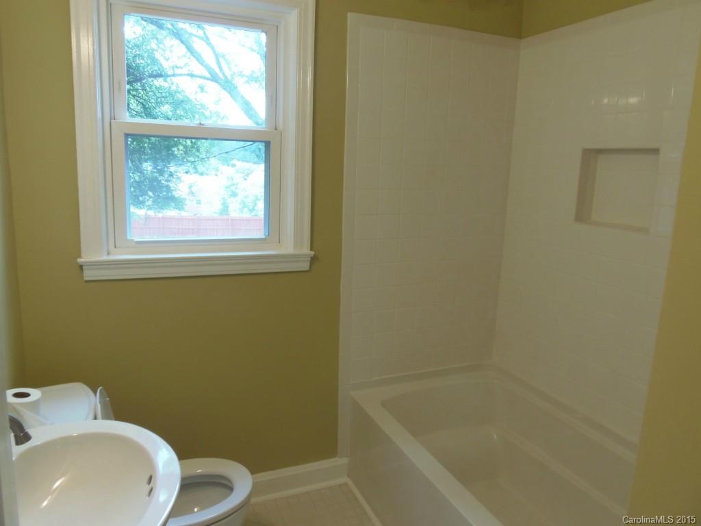 Colonial Village - Residential