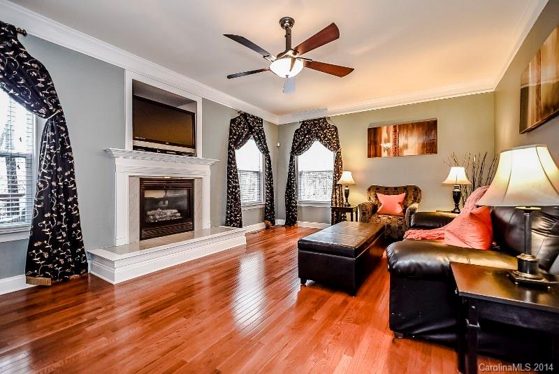 Lake Shore - Residential