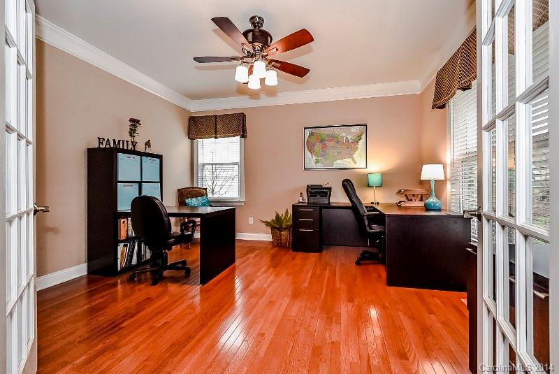 Lake Shore - Residential