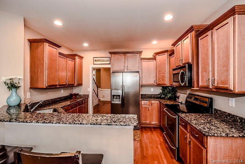 Lake Shore - Residential