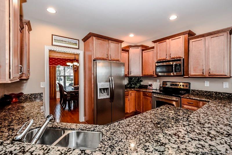 Lake Shore - Residential