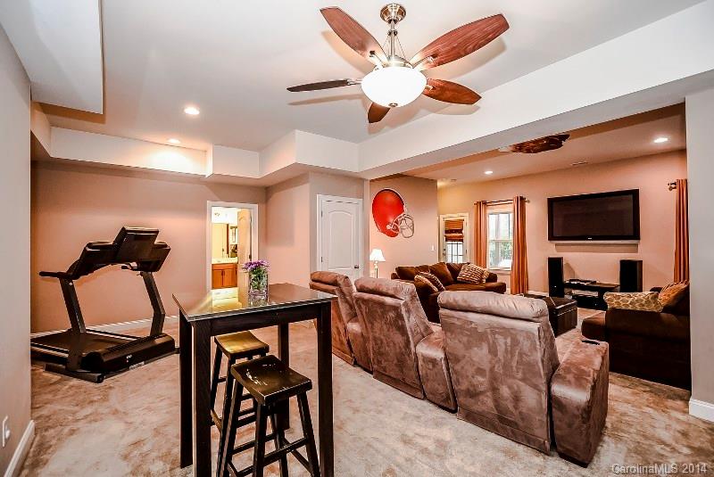 Lake Shore - Residential