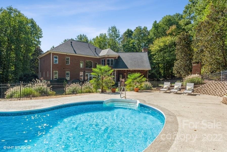 Cobblestone - Residential