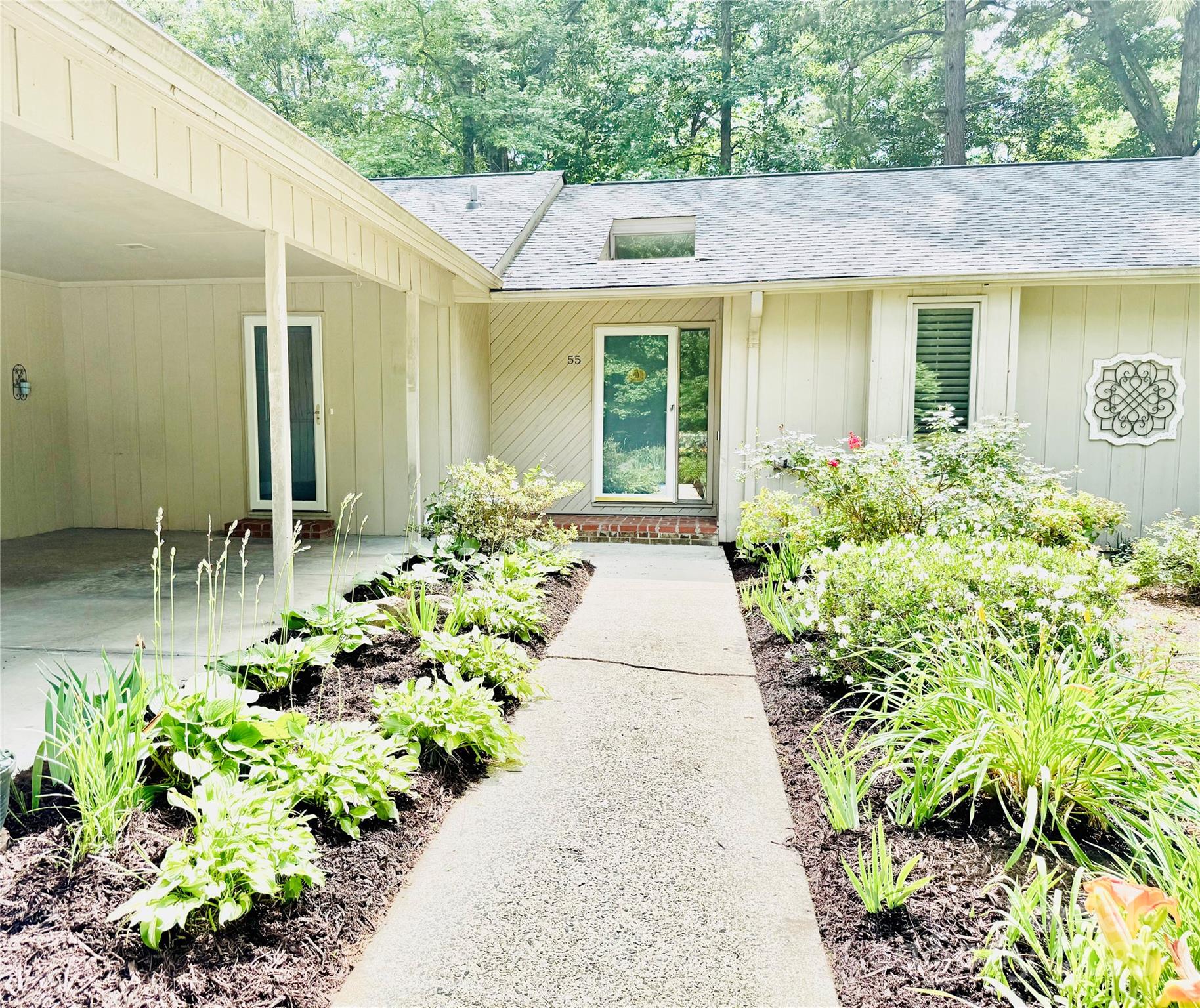 55 Diamond Ridge Lane