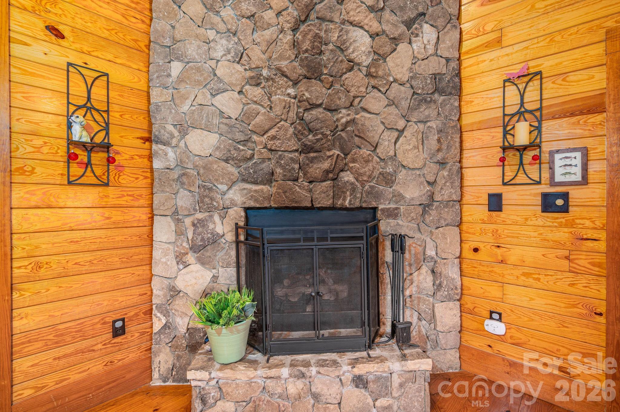 Amity Creek - Residential