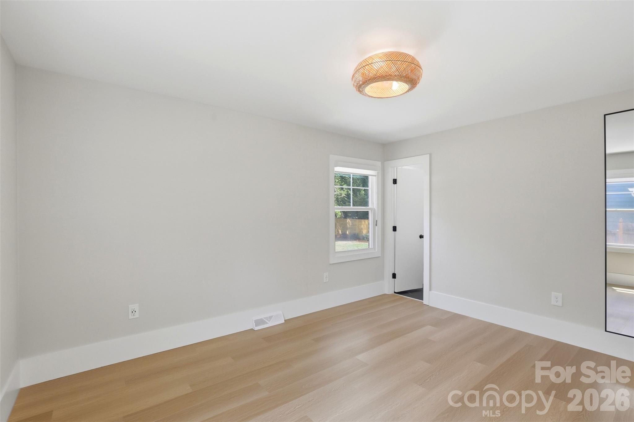 Sardis Woods - Residential