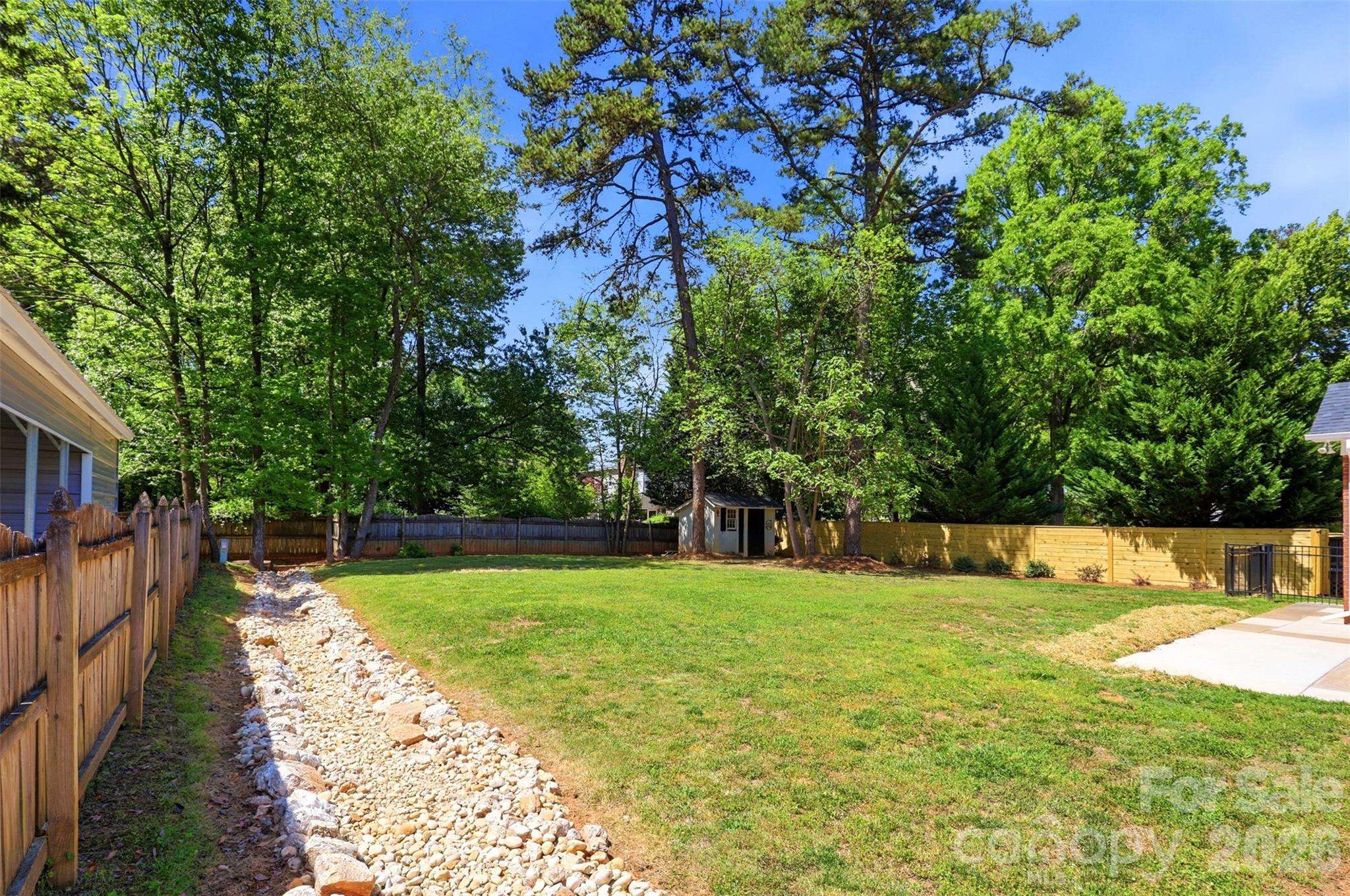 Sardis Woods - Residential