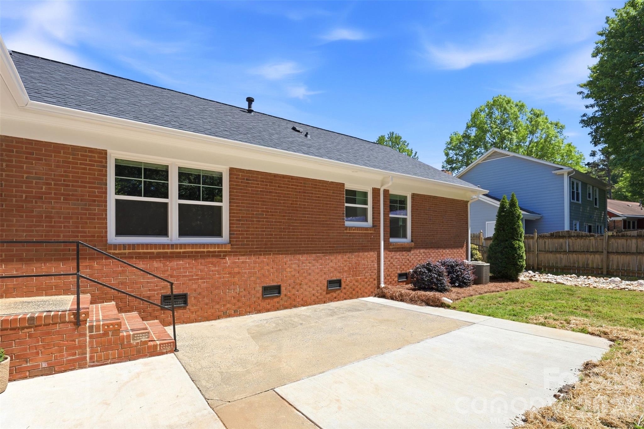 Sardis Woods - Residential