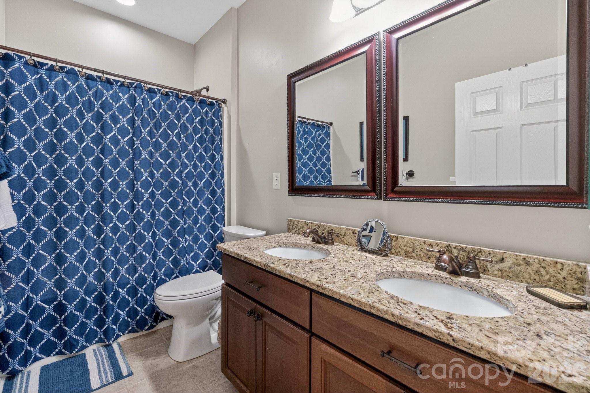 Treetops At Cowans Ford - Residential
