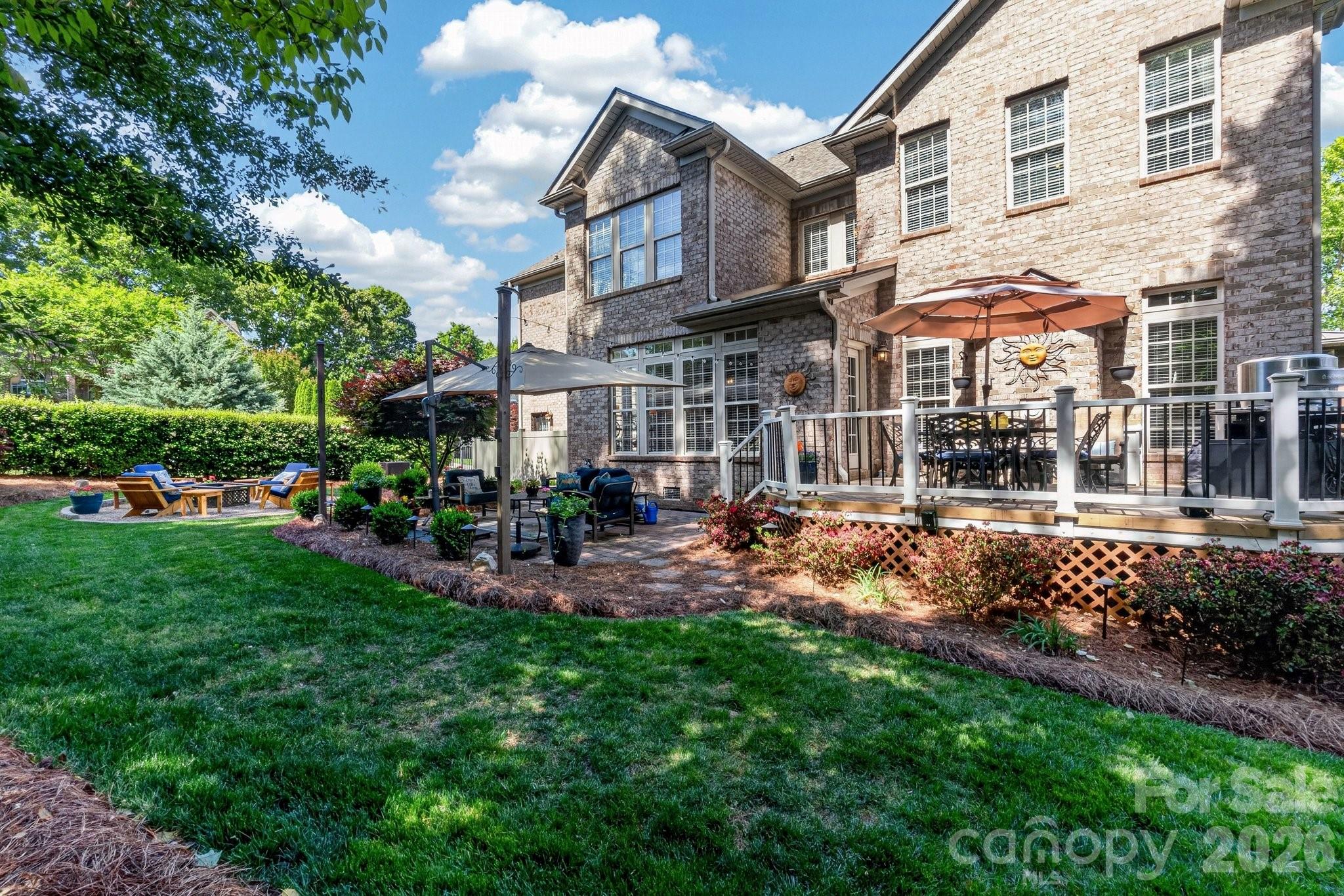 Treetops At Cowans Ford - Residential