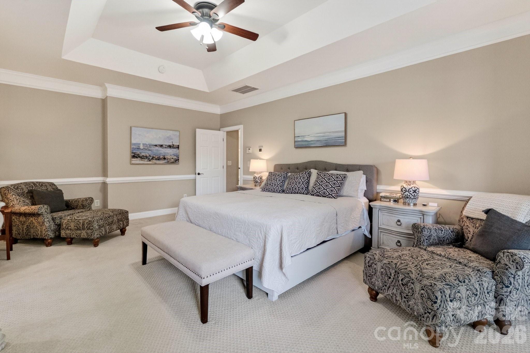 Treetops At Cowans Ford - Residential