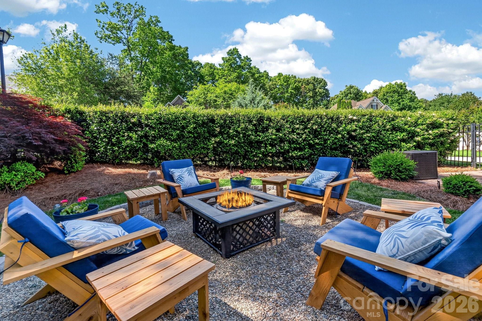 Treetops At Cowans Ford - Residential