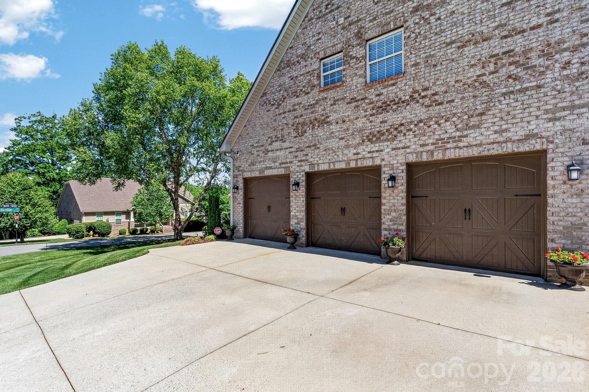 Treetops At Cowans Ford - Residential