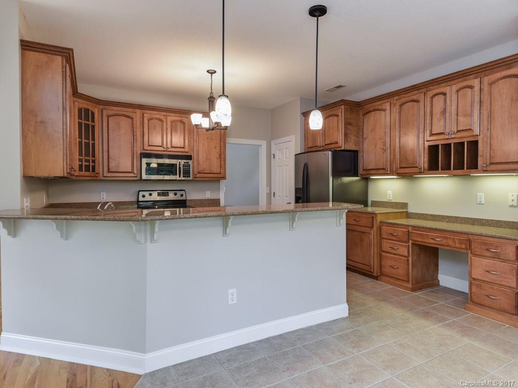 Laurel Woods - Residential