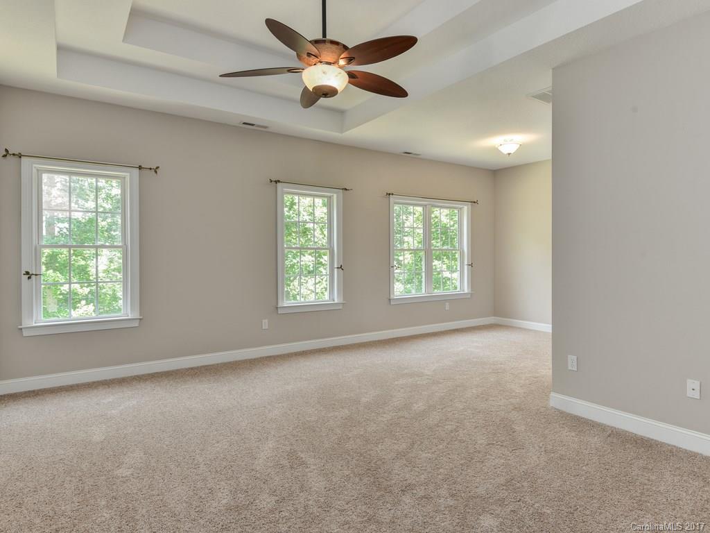 Laurel Woods - Residential