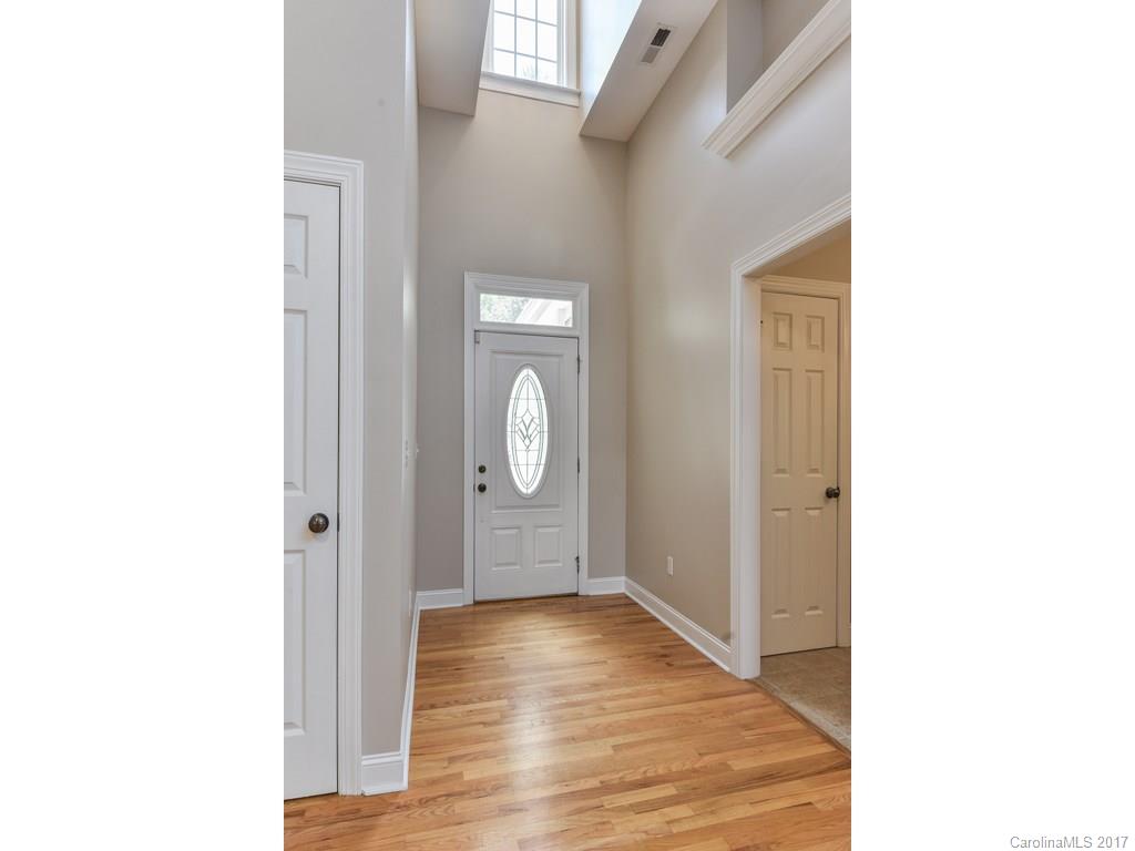 Laurel Woods - Residential