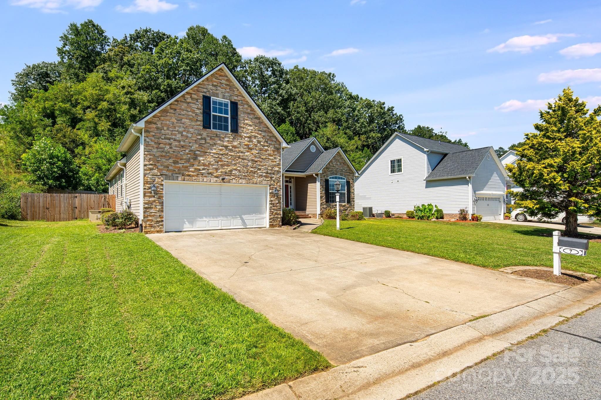 7 Groton Way