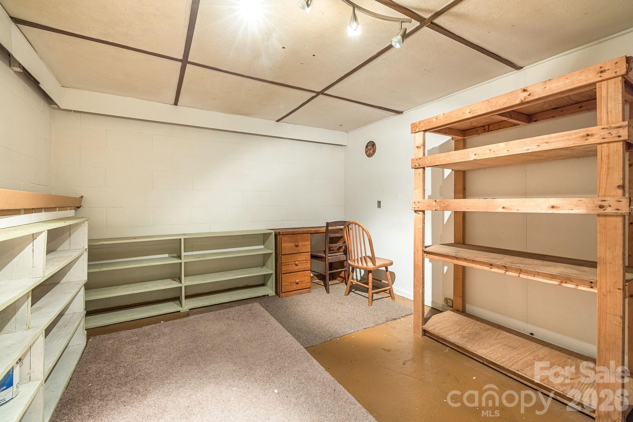 Elkmont Heights - Residential Income