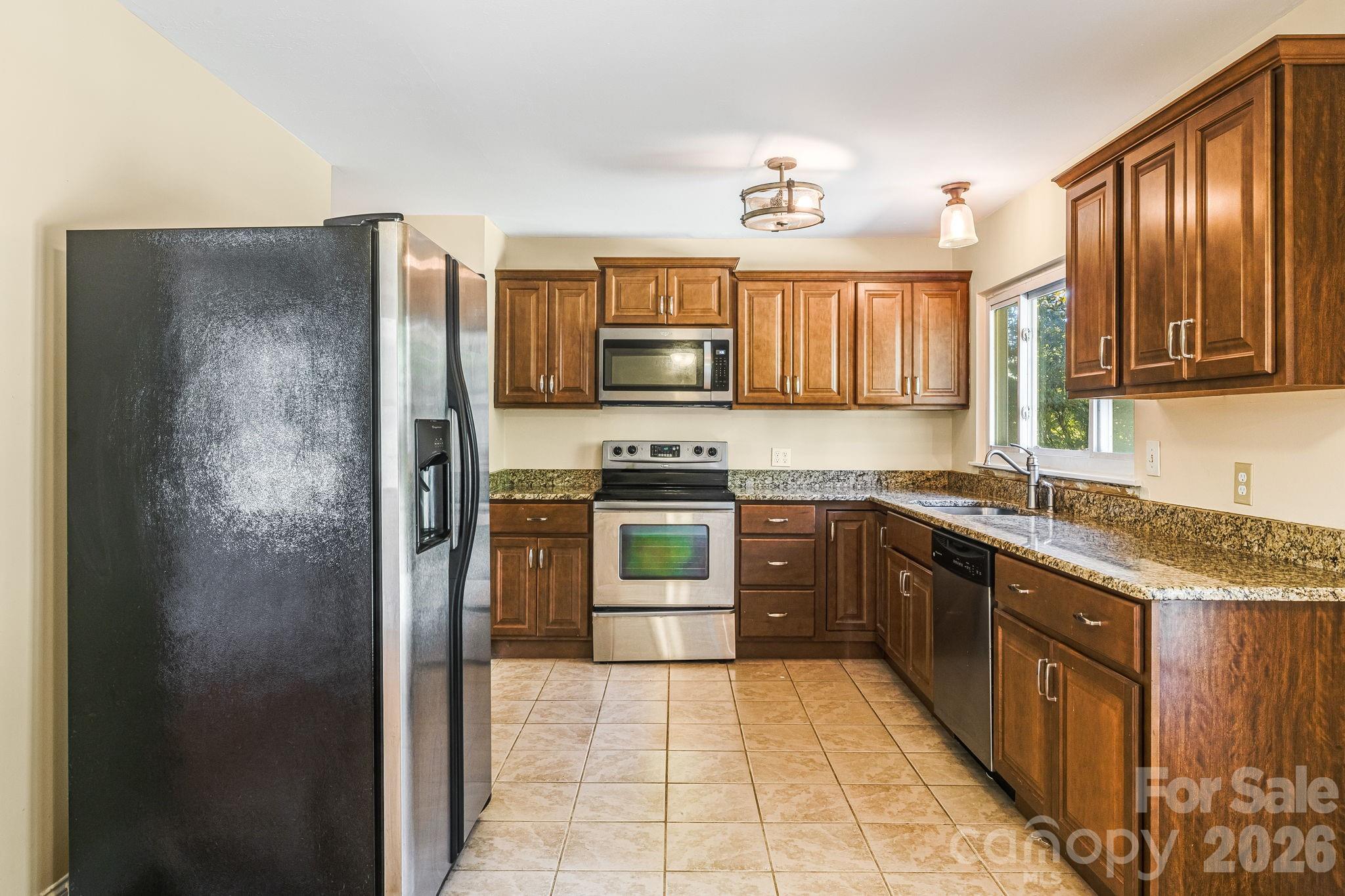 Elkmont Heights - Residential Income