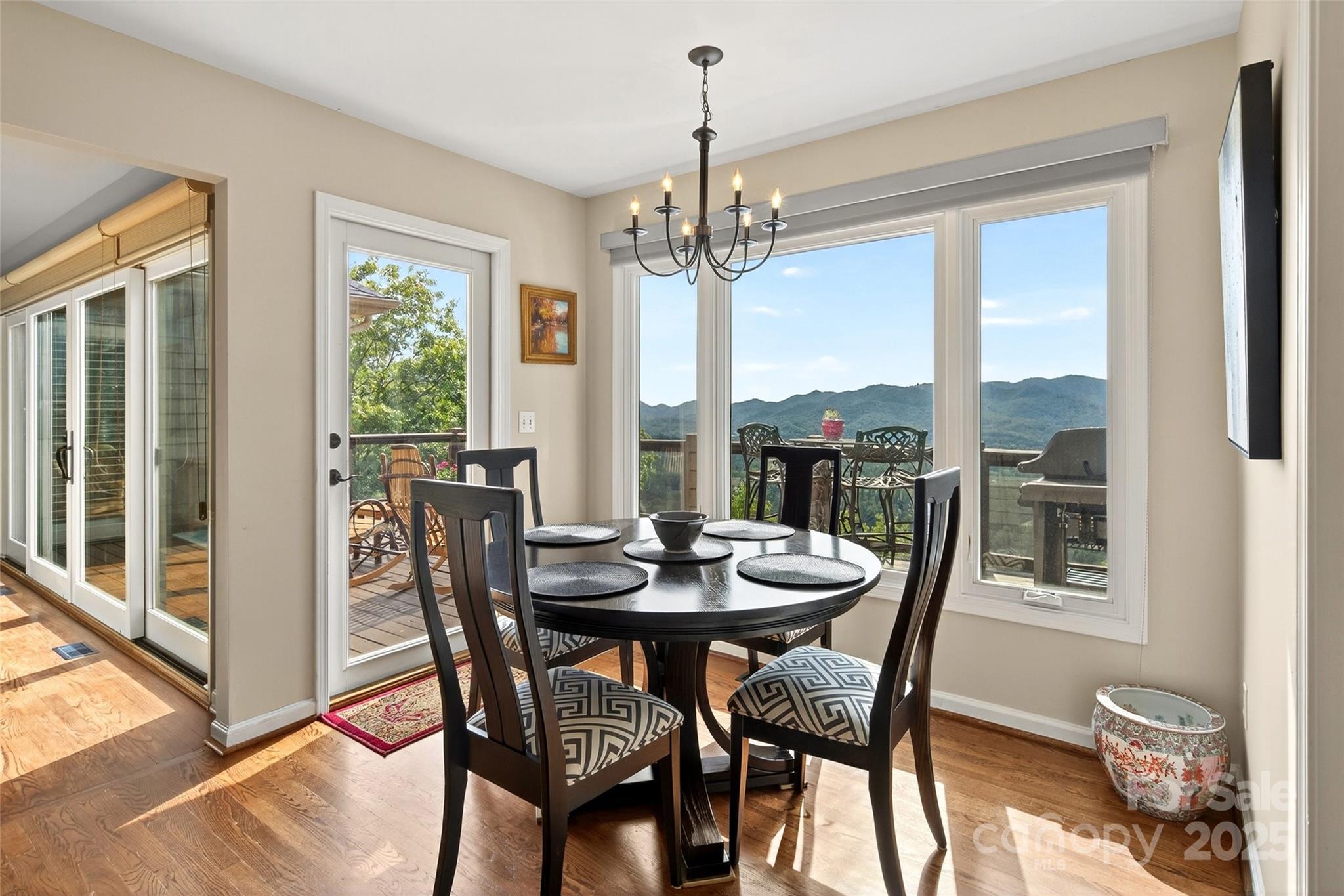 Black Mountain Estates - Residential