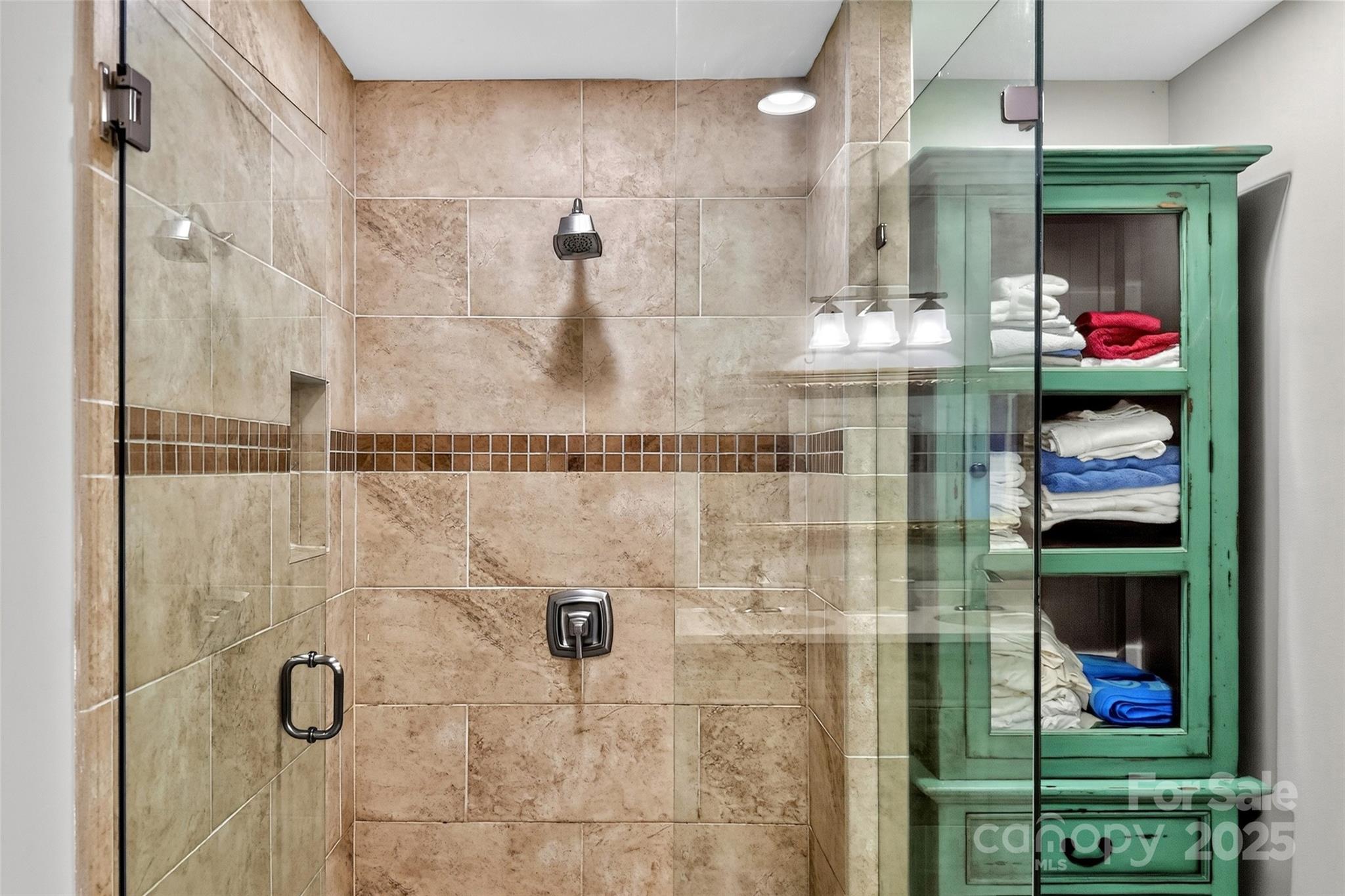 Black Mountain Estates - Residential