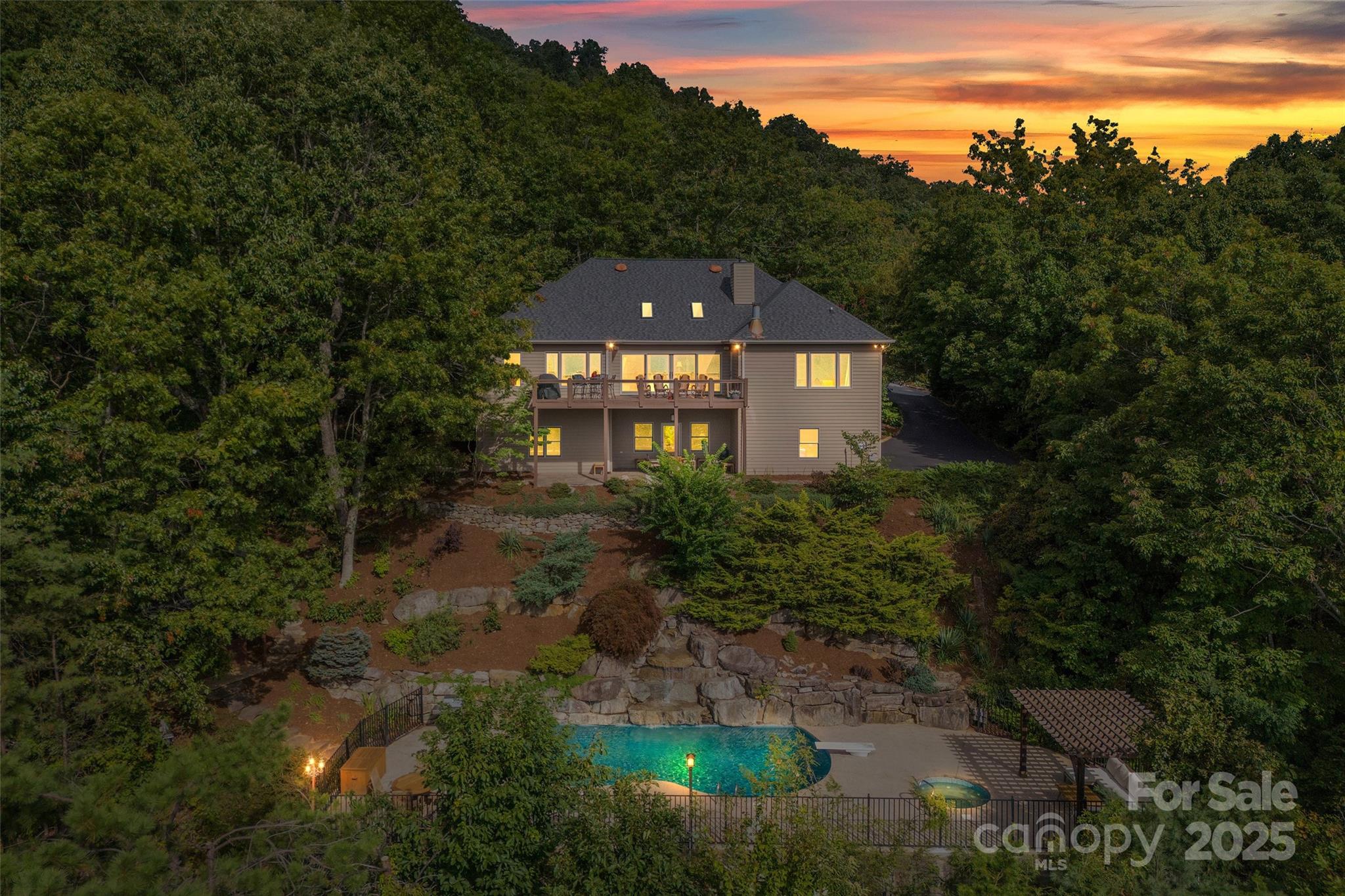 Black Mountain Estates - Residential