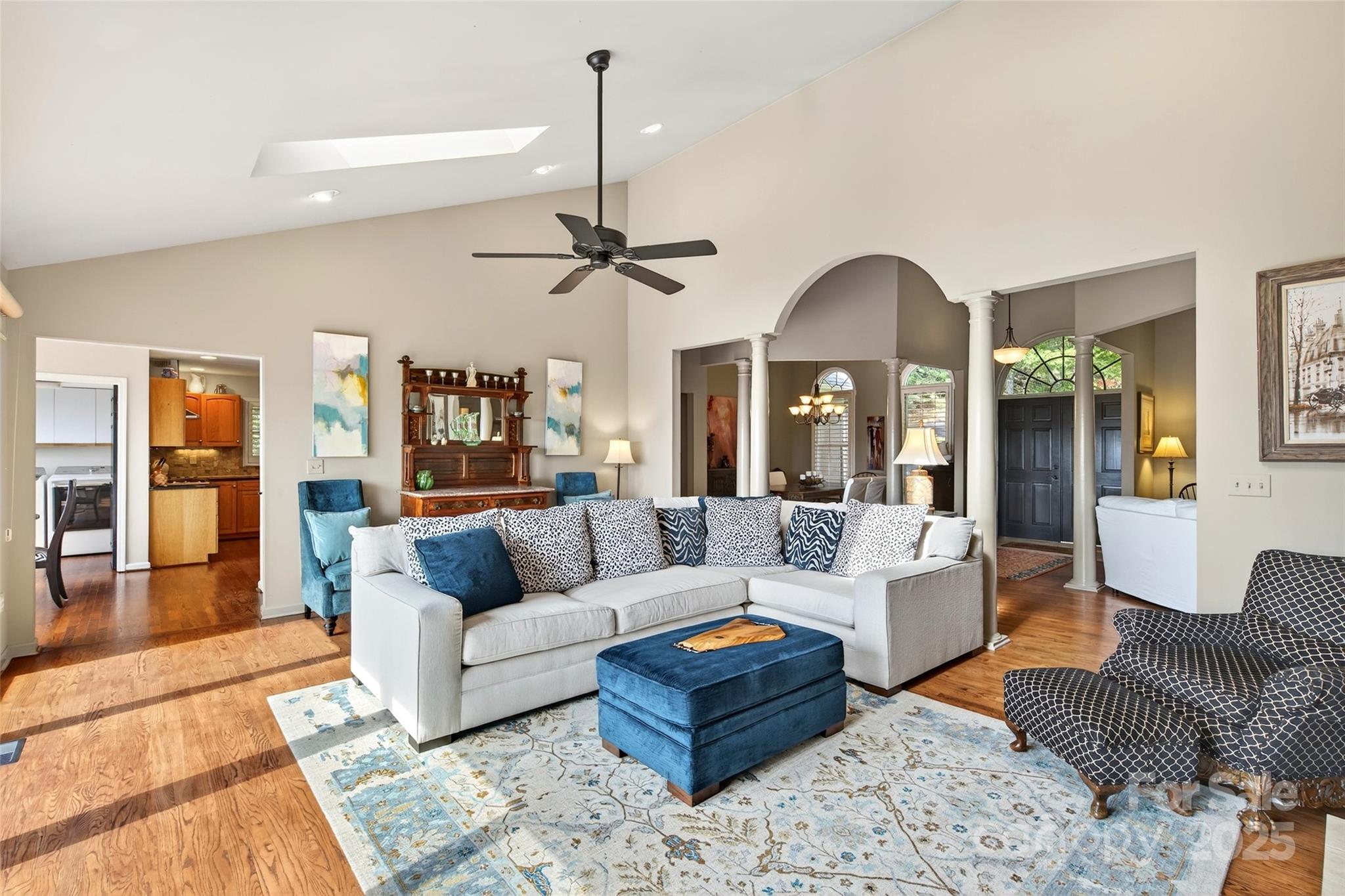206 Crestview Drive