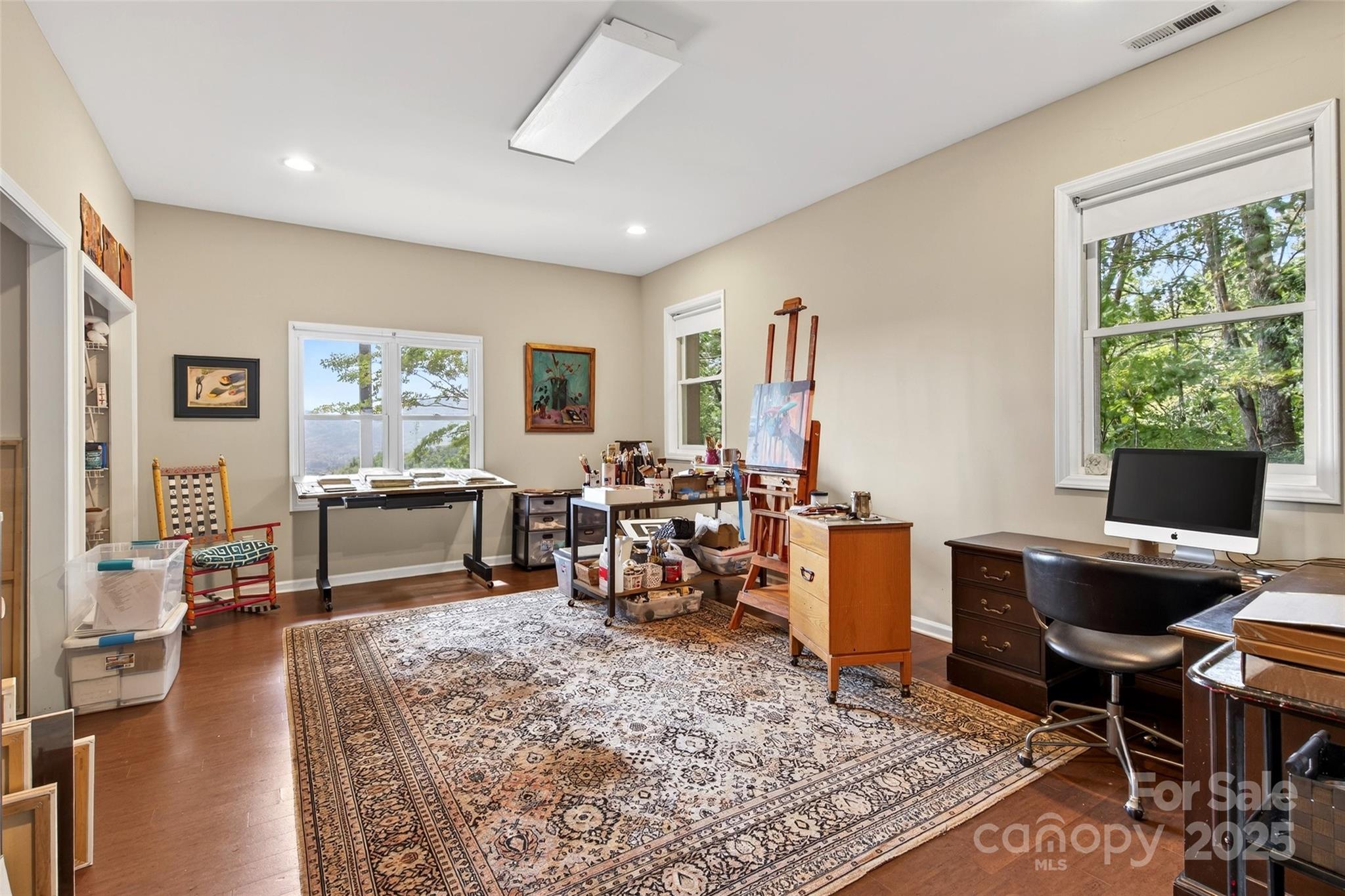 Black Mountain Estates - Residential