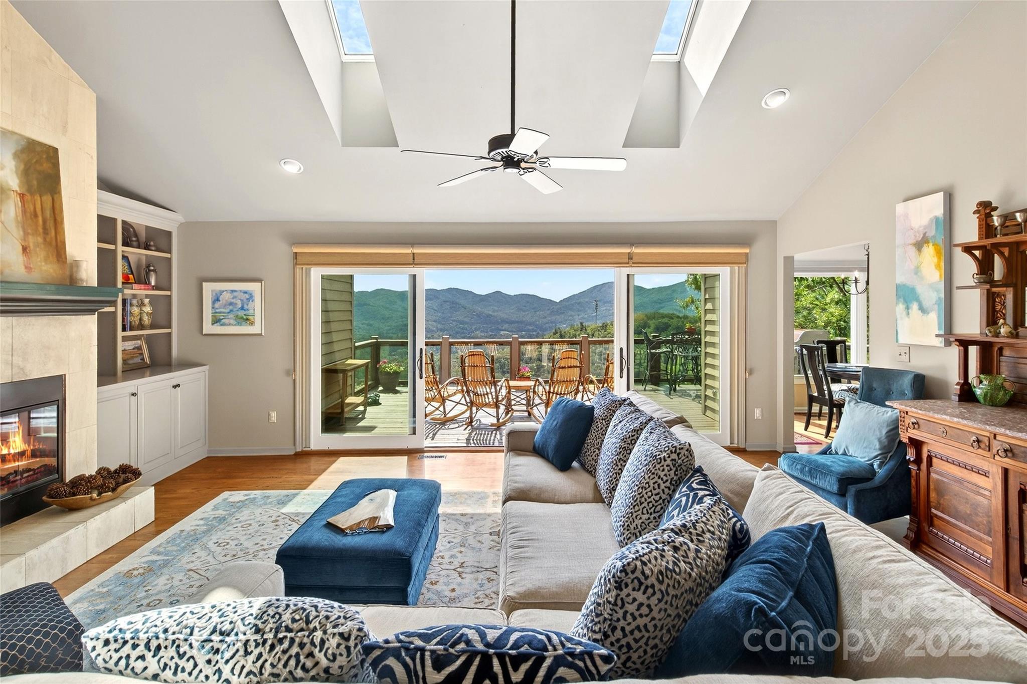 Black Mountain Estates - Residential