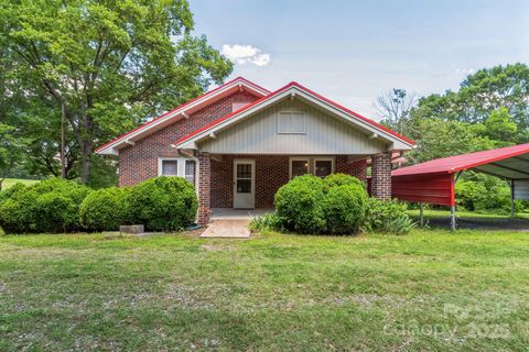 Photo of 2491 Highway 274 Highway, Cherryville, NC 28021 (MLS # 4310737)