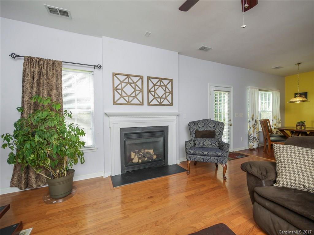 Old Stone Crossing - Residential