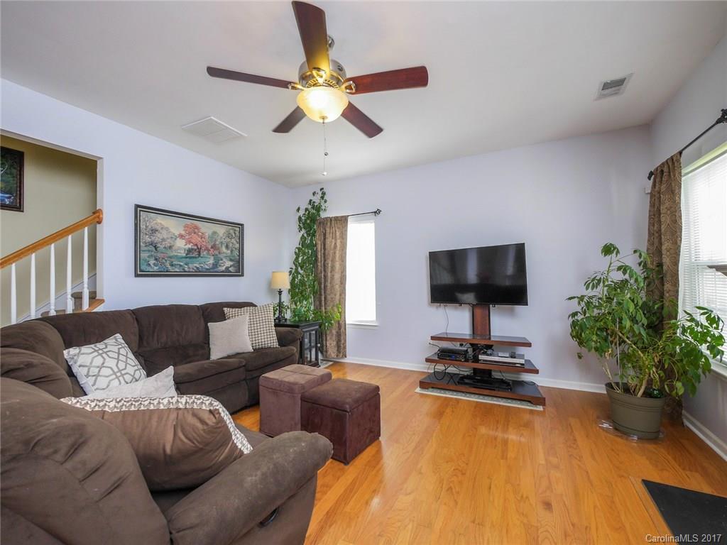 Old Stone Crossing - Residential