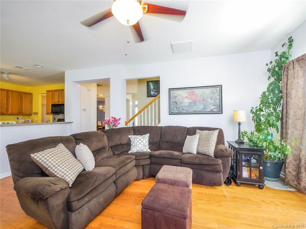 Old Stone Crossing - Residential