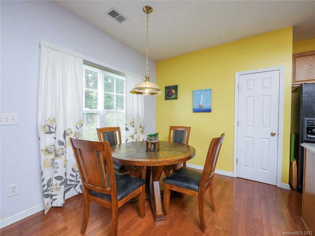 Old Stone Crossing - Residential