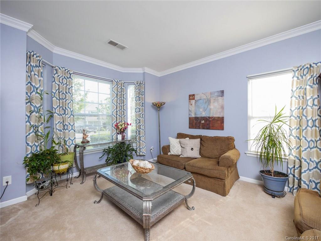 Old Stone Crossing - Residential