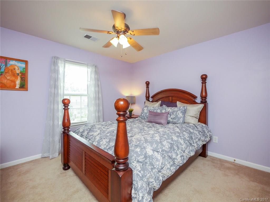 Old Stone Crossing - Residential